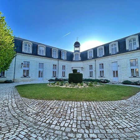 Hotel Beauvilliers Saint-Aignan  Exterior photo