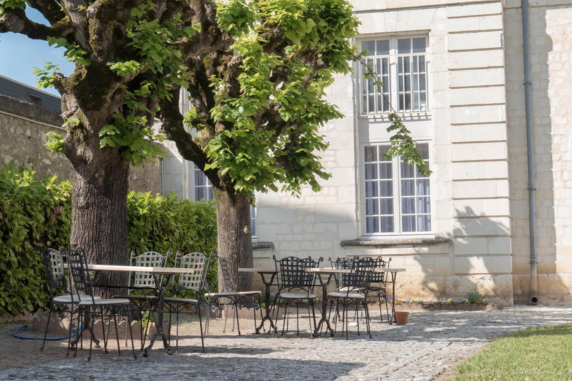 Hotel Beauvilliers Saint-Aignan  Exterior photo